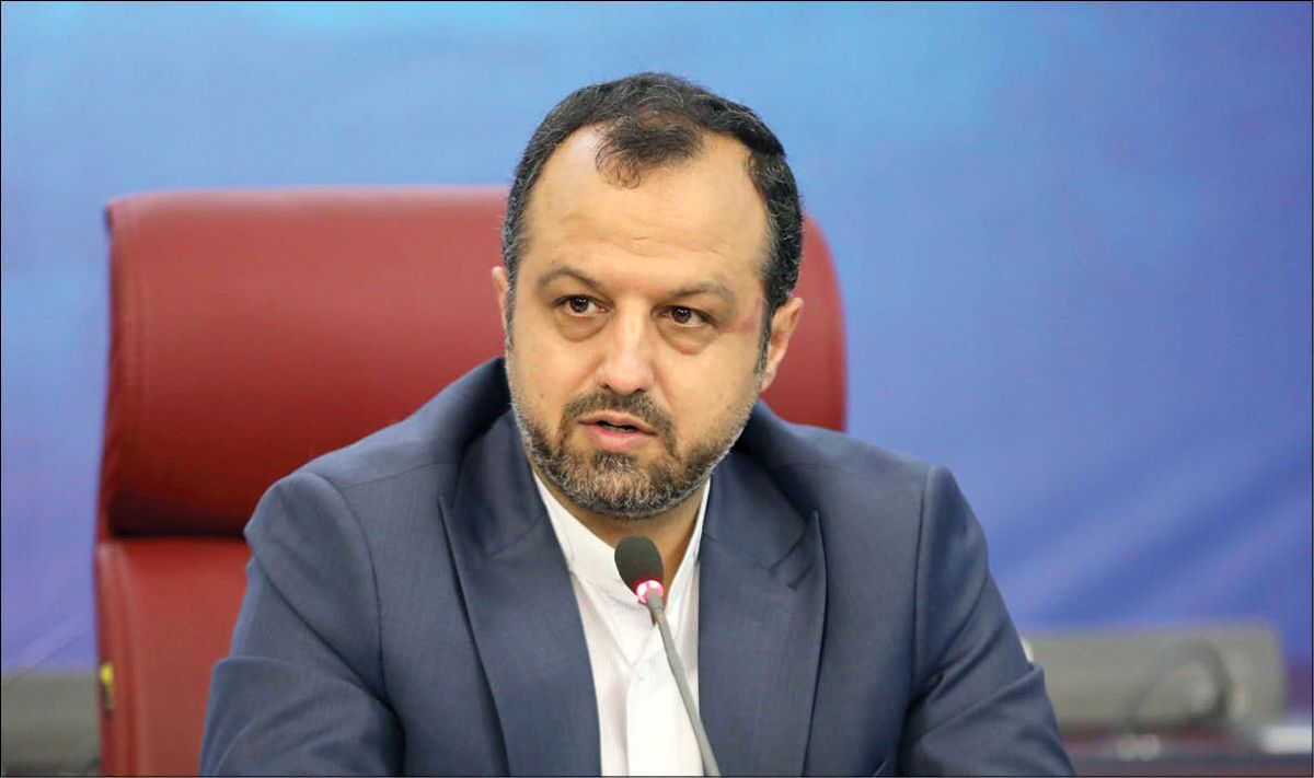 وزیر اقتصاد: دولت عقب‎نشینی نسبت به اجرای حذف ارز ترجیحی را به صلاح اقتصاد کشور نمی‌داند