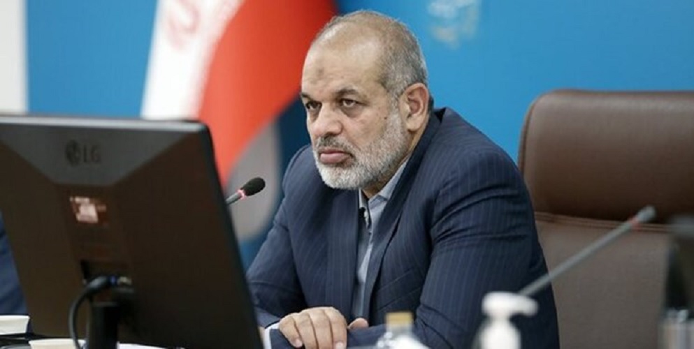 وزیر کشور: هیچ مشکلی برای سفر زائران به عتبات عالیات وجود ندارد