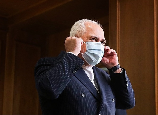 گزارش مهم «ظریف» در مورد واکسن و کرونا، حدود یک‌ماه قبل؛ ۶ بهمن ۹۸، اولین درخواست ظریف در جلسه هیات دولت جهت اتخاذ تصمیمات لازم درمورد کرونا/ اولین مکاتبه وزارت خارجه با وزارت بهداشت در زمینه تامین واکسن، در مرداد ۱۳۹۹ انجام شد/ وزارت خارجه ۲۷ میلیون دز واکسن وارد کرد/ قرارداد ۲۰ میلیون دز برای شهریور را نهایی کردیم/ قرارداد ۳۰ میلیون دز برای مهر و آبان هم در شرف نهایی شدن است/ درخواست خرید ۳۰ میلیون دز برای مرداد و شهریور در تیرماه ۱۴۰۰ به طرف چینی ارائه شد/ وزارت بهداشت، پیشنهاد چین برای شرکت در کارازمایی بالینی به منظور تمهید امضای قرارداد خرید واکسن را نپذیرفت